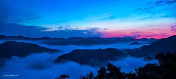 北宜郊山之濫觴 #琉璃光雲海 #日出雲海 #觀音圈雲海 #海景第一排 6/232818938
