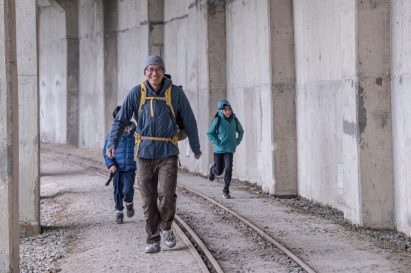 眠鐵隧道，日月靜好2970144