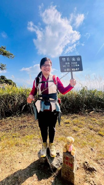 🌈1/4(日)來趣梅嶺~竹子尖山-獵鷹尖-一線天~梅子雞風味餐✨FB：熊熊趴爬走🌈2976821