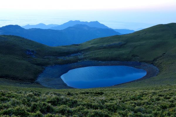 山裡的藍寶石--再走一趟迷人的嘉明湖　　145665