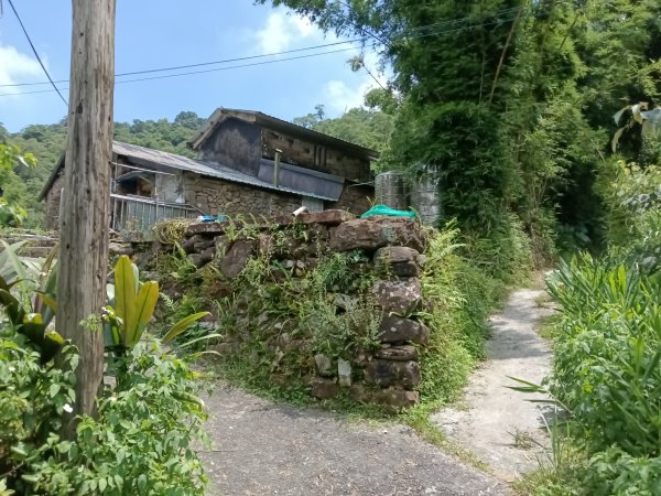 汐止區姜子寮田園步道+旗尾崙+姜子寮絕壁、瀑布O型2822242