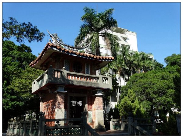 台中公園基石 (砲台山三角原點)2673270