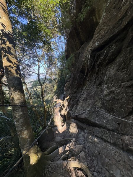 20251123台南－獵鷹尖一線天步道2944563