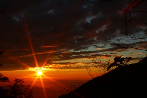 大雪山林道上的落日夕陽217867