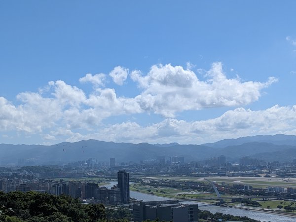 2025-10-10 國慶日看飛機2915375