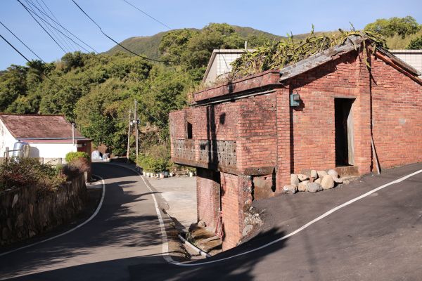 竹子山古道：北北峰161361