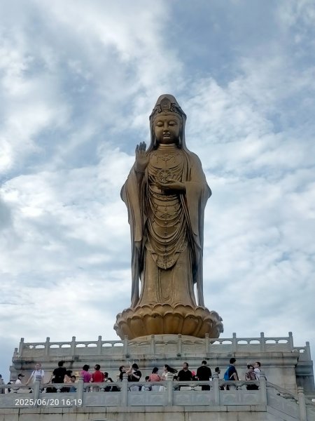 普陀山島：普陀山-紫竹林（觀世音道場）不肯去觀音&南海觀音