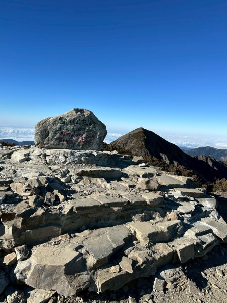 帶著77歲爸爸爬百岳~雪山西稜_12/07~12/12，2025唯一一爬。2961064