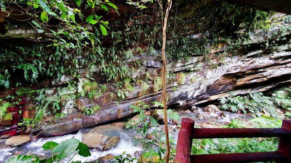 基隆暖東峽谷，金山獅頭山公園，燭臺雙嶼，金包里山，神秘海岸，巨岩海蝕洞（一線天）1729085