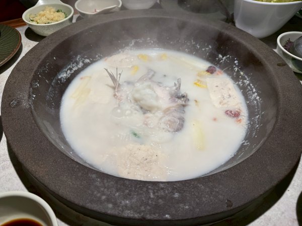 高鐵山西大同南站至北京清河站、北京胡同2842131