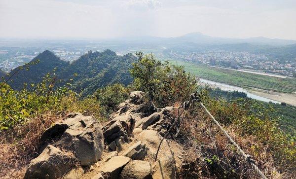 高雄小百岳，大崗山，盤龍峽谷一線天，旗尾山，北旗尾山，北旗尾南山，旗尾山西北峰，旗山溪地景主題步道橋，鼓山公園，旗山神社，旗山武德殿，旗山老街，旗山火車站，旗山碾米廠