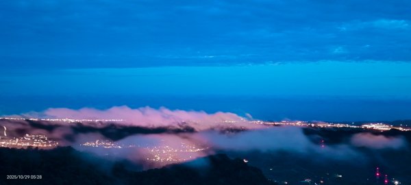 跟著雲海達人山友追雲趣 #雲洞山莊 #曙光 #日出 #雲海 10/29 & 超級月亮11/52926123