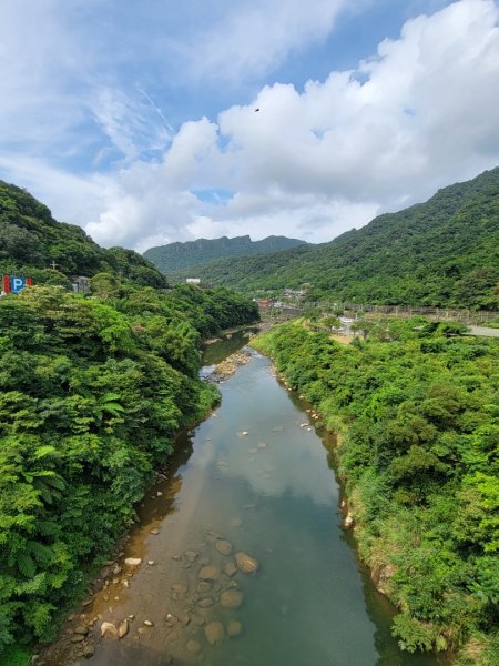 搭火車去爬山-202406162600765