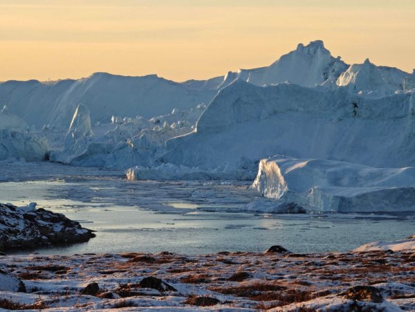 [紐約馬之行-38] 2025_1106 夜晚的伊盧利薩特2948238