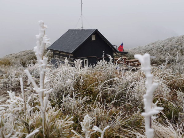 【新聞】雪霸將進入雪季期，登雪山前請做好這些事