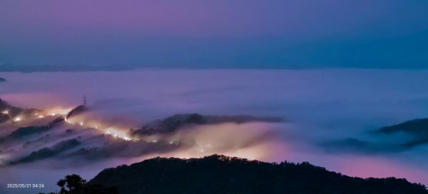 #二格山 #琉璃光 #雲海流瀑 #雲海 #手機拍攝 5/212793593