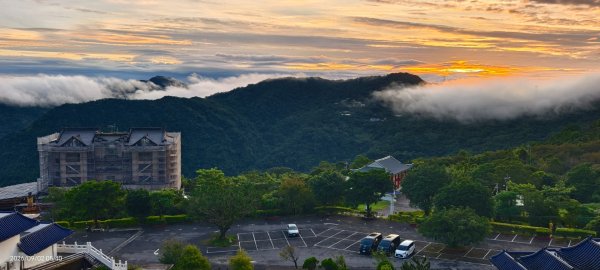 #新店四十份 #翡翠水庫 #日出 #雲瀑 #火燒雲 #雲海 9/23114402
