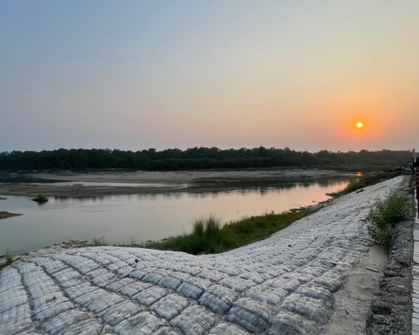 尼泊爾奇旺國家公園4天三夜2788938