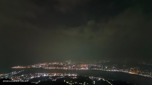 觀音山百萬夜景&日出，小觀音西峰彩色霧虹2/22&232433880