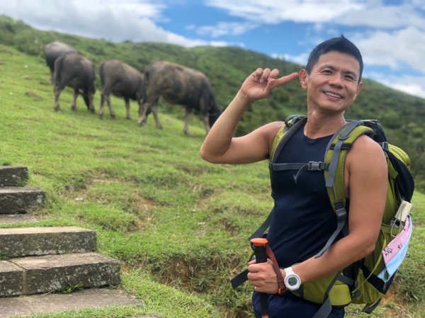 草嶺古道.灣坑頭山【颱風退散 強風來襲中的時空之旅 】