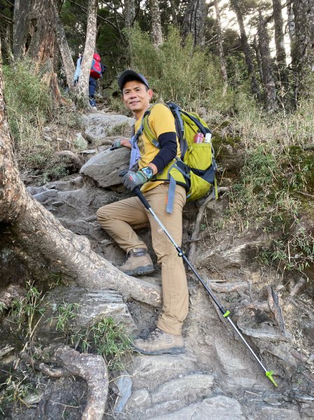 塔關山.關山嶺山【給錢死不要給人死之一日南橫雙星】2037091