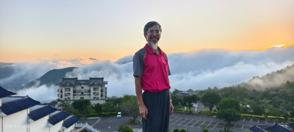 #翡翠水庫壩頂 #琉璃光 #雲海 #新店四十份 #日出 #雲瀑 #藍腹鷴 10/52904628