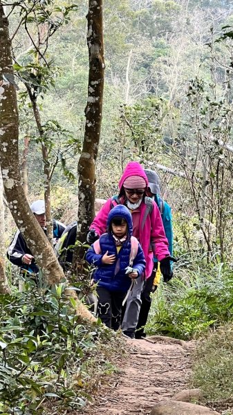 12/22(日)搭火車爬山趣~朝聖九華山-挑鹽古道三通嶺-慈濟茶園-四月小徑--木雕博物館-三義火站2674748