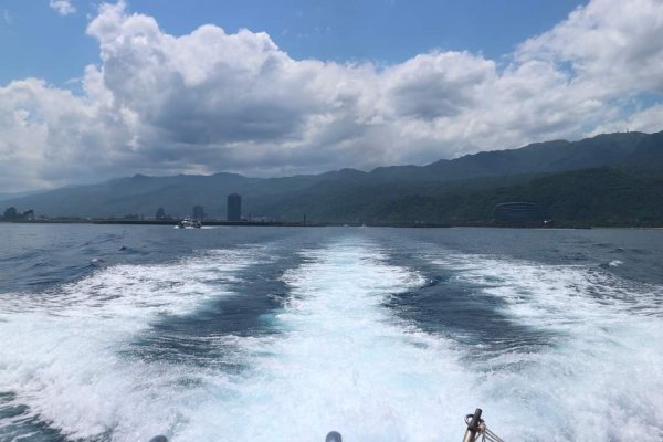 龜山島。毛柿公 龜尾湖 龜卵步道 四0一高地  普陀巖 牛奶海 坑道 礫灘 國民學校  烏龜怪方蟹2256302