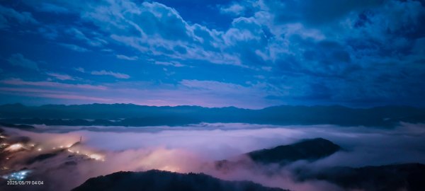 石碇趴趴走追雲趣 #二格山 #琉璃光 #雲海流瀑 #雲瀑 #日出  #手機拍攝 5/192790815