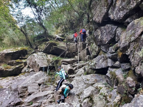 阿興阿賢合歡溪步道上合歡西峰1491122