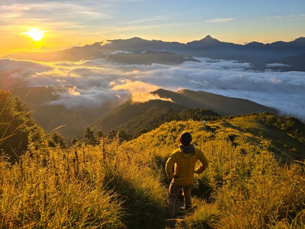 志佳陽大山（回程走高繞環山獵人登山步道）2542248