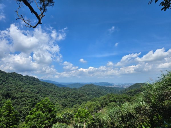 火焰山、天上山（小百岳）O繞3076319