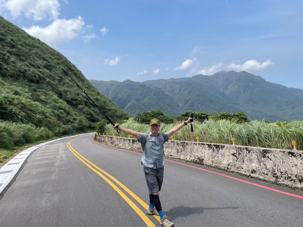 230807-小百岳#002 七星山+雙坑O繞（小油坑-冷水坑），美美兔享受七星風大的痛快。2279520