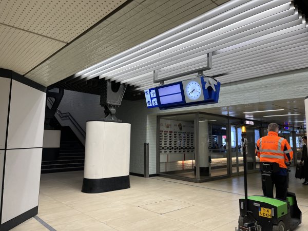 2025_0421 倫敦馬拉松順遊西歐 D3(荷德盧 - 搭火車)2786307