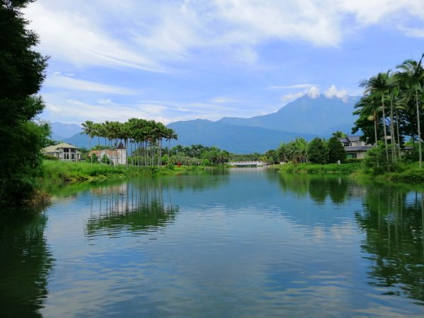 【花蓮。壽豐】湖畔風情畫。 雲山水