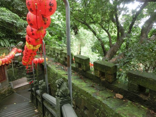 芝山岩步道封面