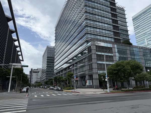 [2026臺北健走趣-02/50] 2026_0710_中國信託金融園區3097756