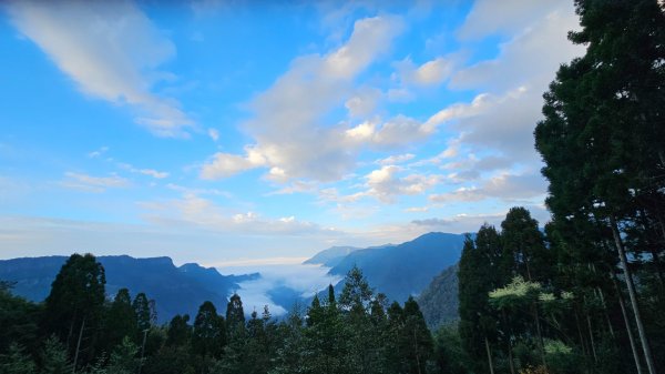 消失的鹿湖山2353508