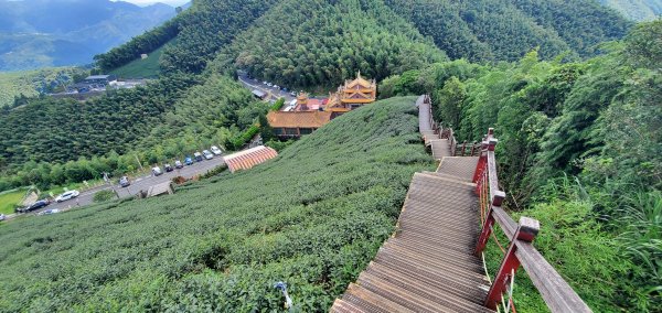 2022-08-27雲嘉五連峰縱走1824139