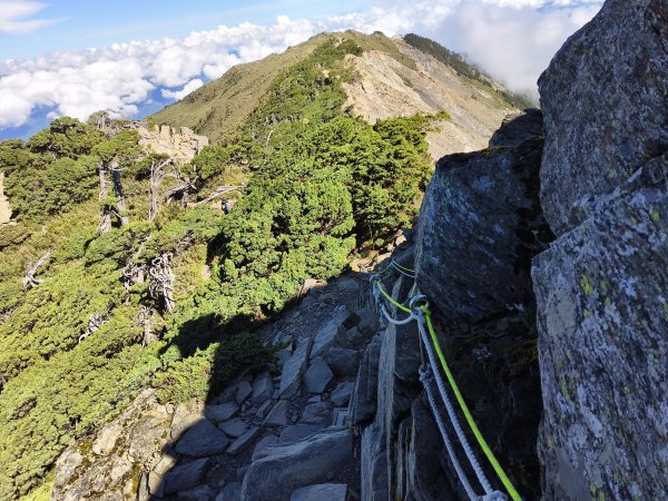 北一段(11/14)南湖北峰 2025_0906~132887308