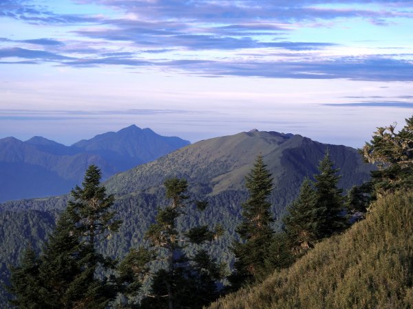 志佳陽大山 賞旭日雲彩 08/15-161072658