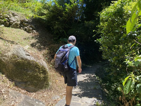 《探訪內雙溪三圳流向｜大崎頭步道 × 鵝尾山》2877195