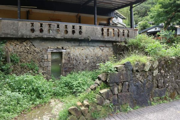 平溪  望古瀑布步道  猴硐貓村 運煤遺址。搭火車去旅行  最小的火車站 被人們忽略的秘境 望古瀑布2186133