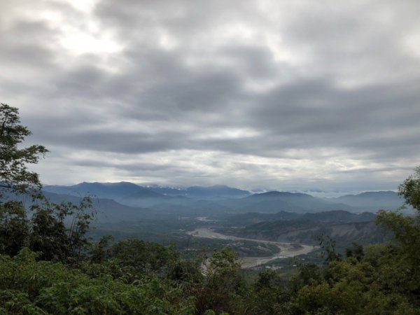 烏山步道北段入口雲山寺走刣牛湖山往返507977