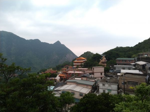 茶壺山步道, 燦光寮山,黃金神社 330591