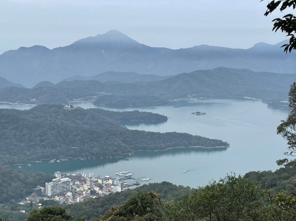 【忠の水社大山】~遠眺日月潭與群山-202302052063611