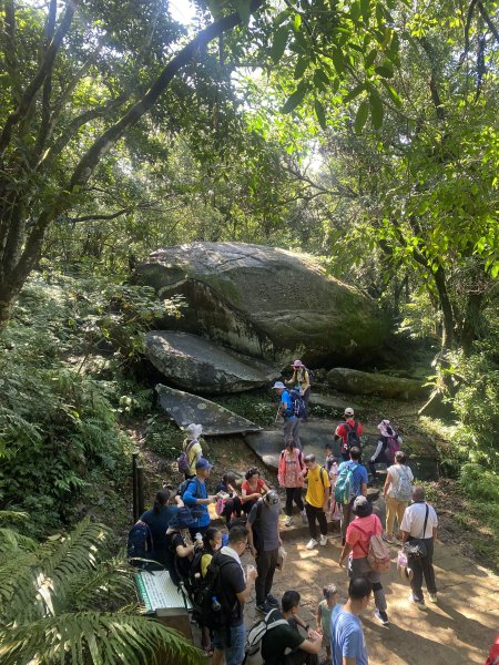 1111112新北市草嶺古道2673037