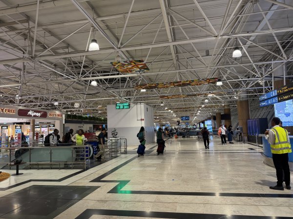 [紐約馬之行-75完] 2025_1117 過境阿的斯阿貝巴2957249