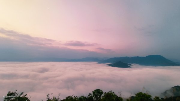 #新店四十份 #琉璃光 #雲瀑 #翡翠水庫壩頂 #日出 #雲海  #松月櫻 4/13&153034786