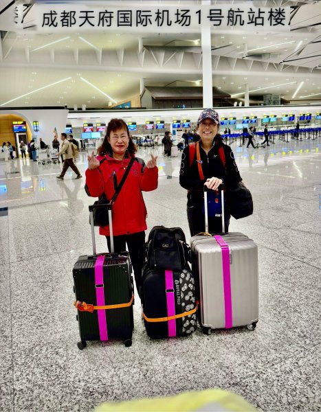 四川成都天府機場→香港國際機場→臺灣桃園國際機場2941733